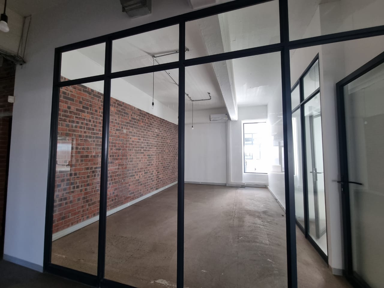 To Let commercial Property for Rent in Salt River Western Cape